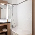 8 Personnes Dans Prive, Piscine, In Apartment