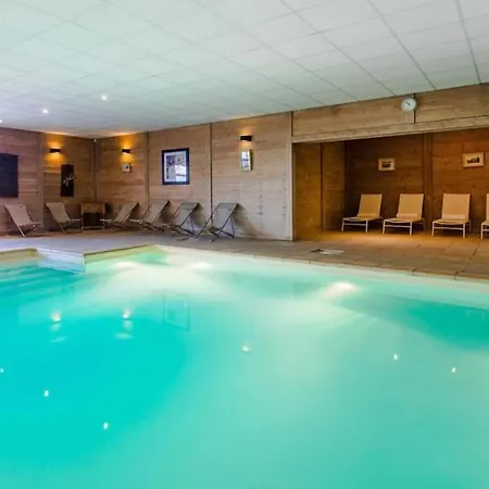 8 Personnes Dans Prive, Piscine, In Апартаменти Валь-Торанс