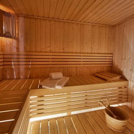 8 Personnes Dans Privé Au Pied Des Pistes Apartamento