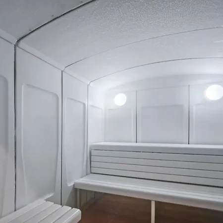 Apartman 8 Personnes Dans Prive, Piscine, In Val Thorens