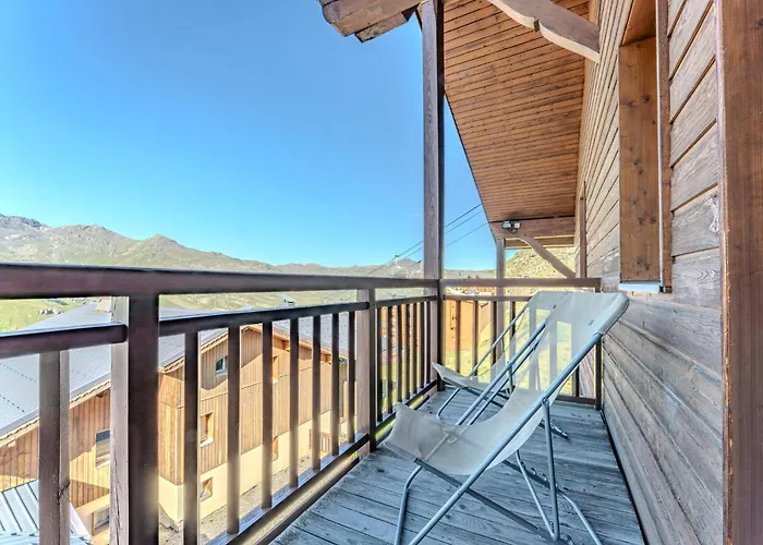 8 Personnes Dans Privé Au Pied Des Pistes